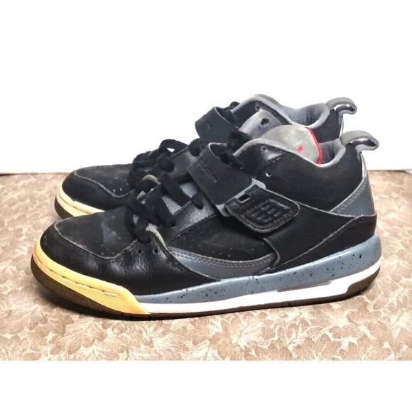 Jordan Other - AIR JORDAN 45 GS Youth 364757-001 Sneaker Shoes Size US 4.5Y black gray white